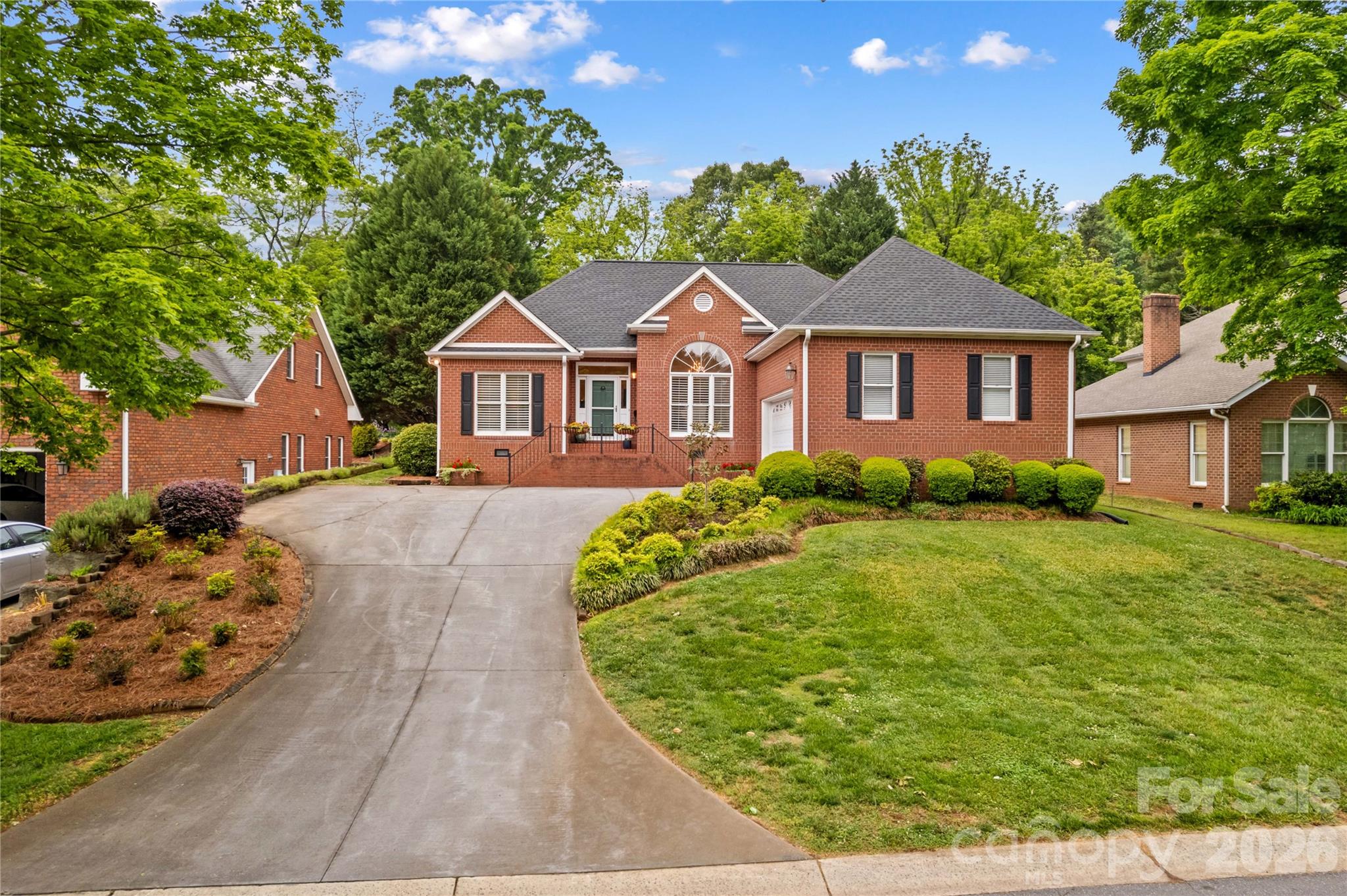 943 Argyle Court