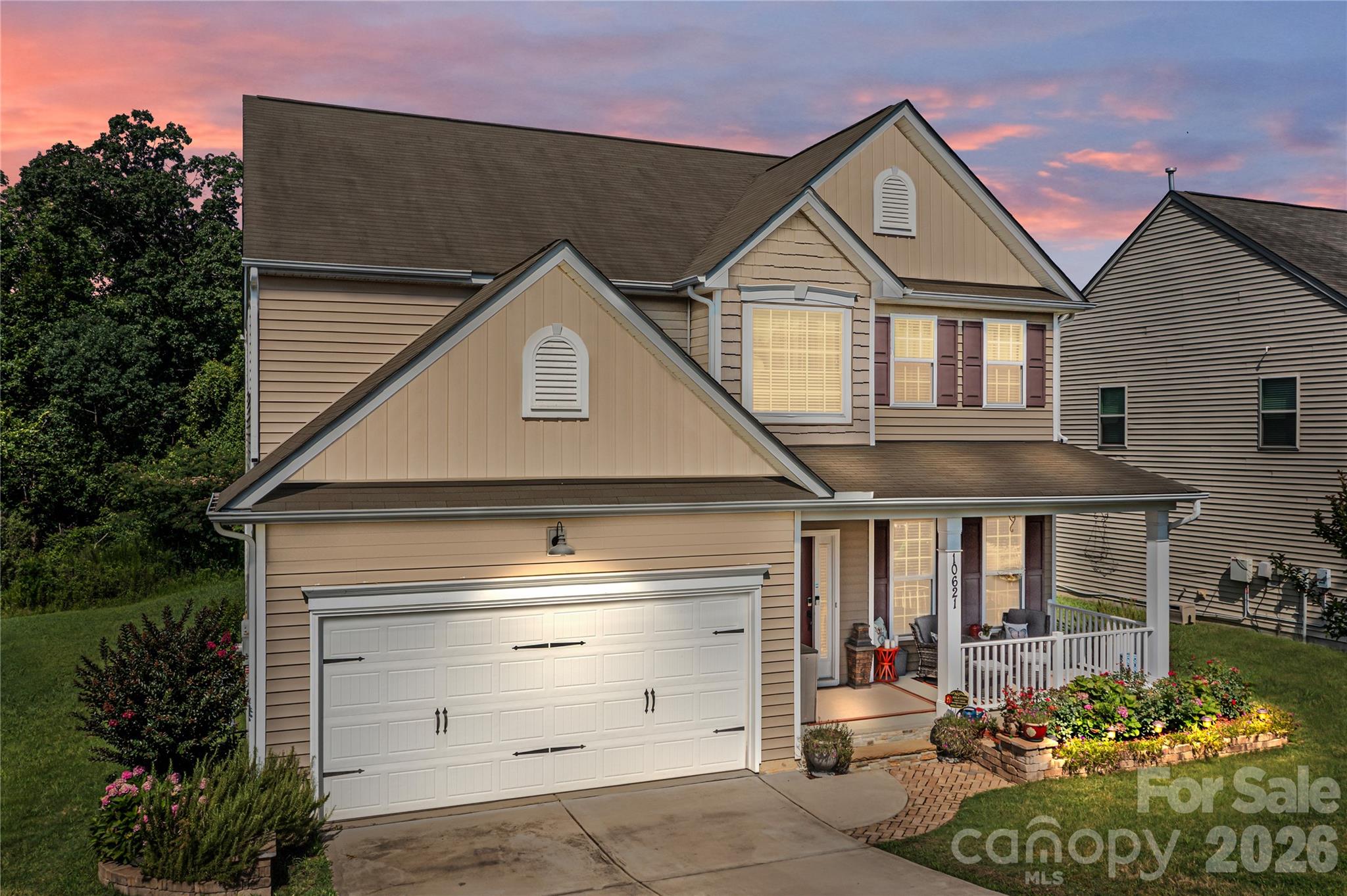 Pond at Harwood - Residential