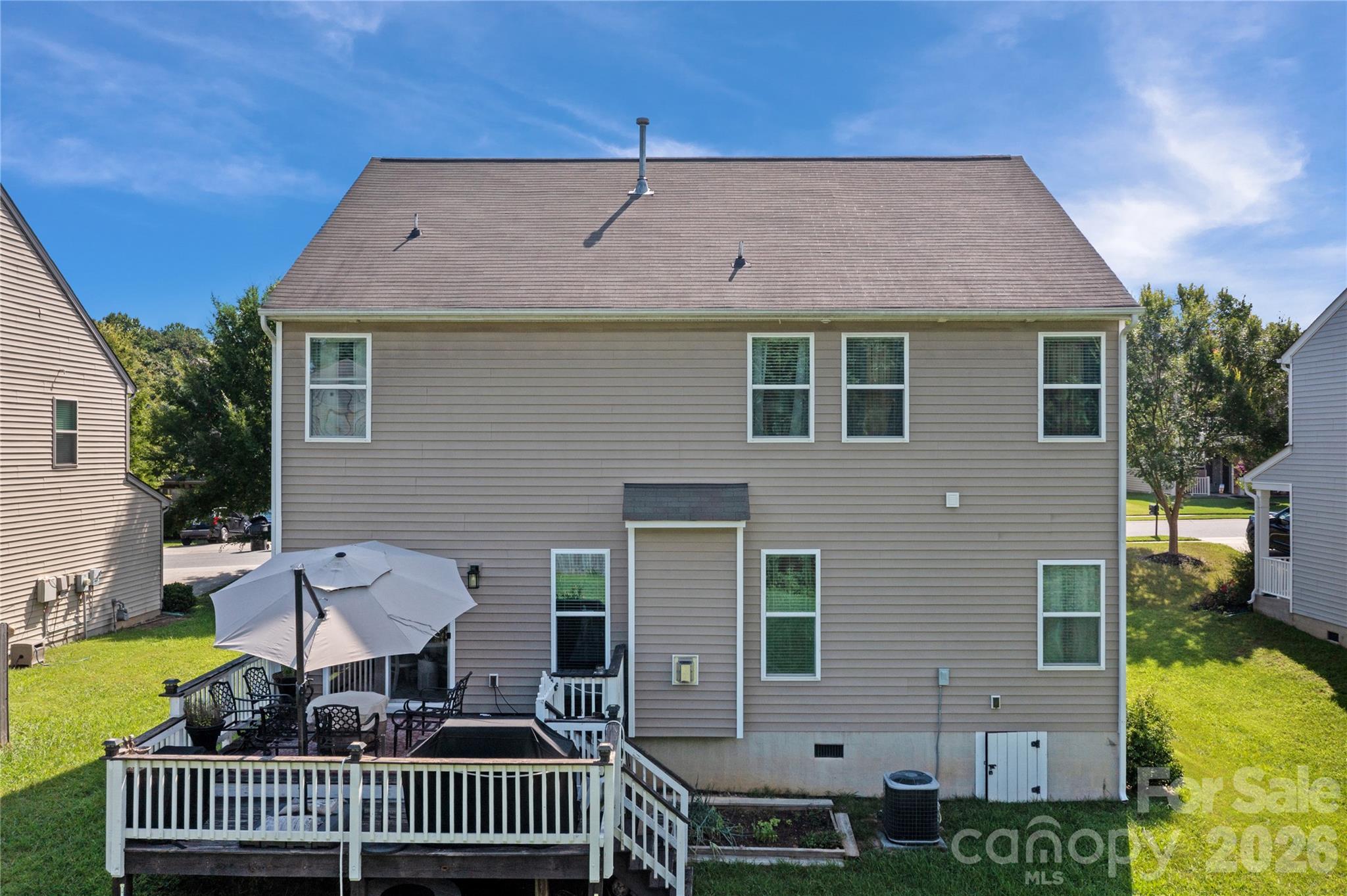 Pond at Harwood - Residential