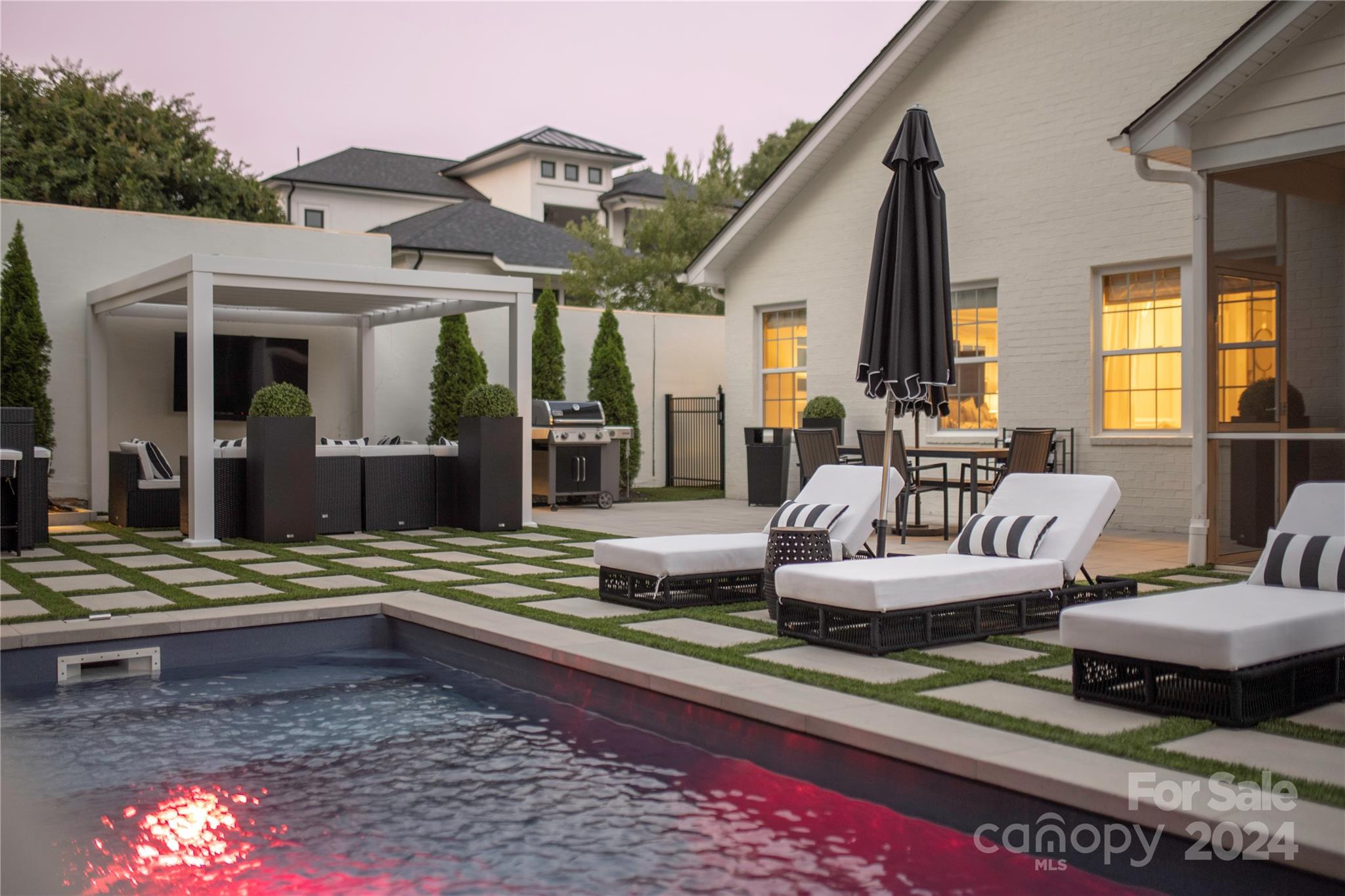 Mediterra At Carmel - Residential