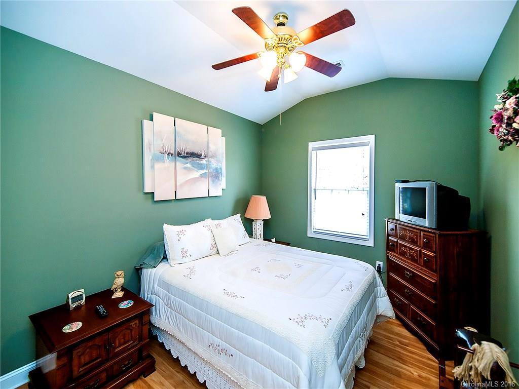 Colonial Village - Residential