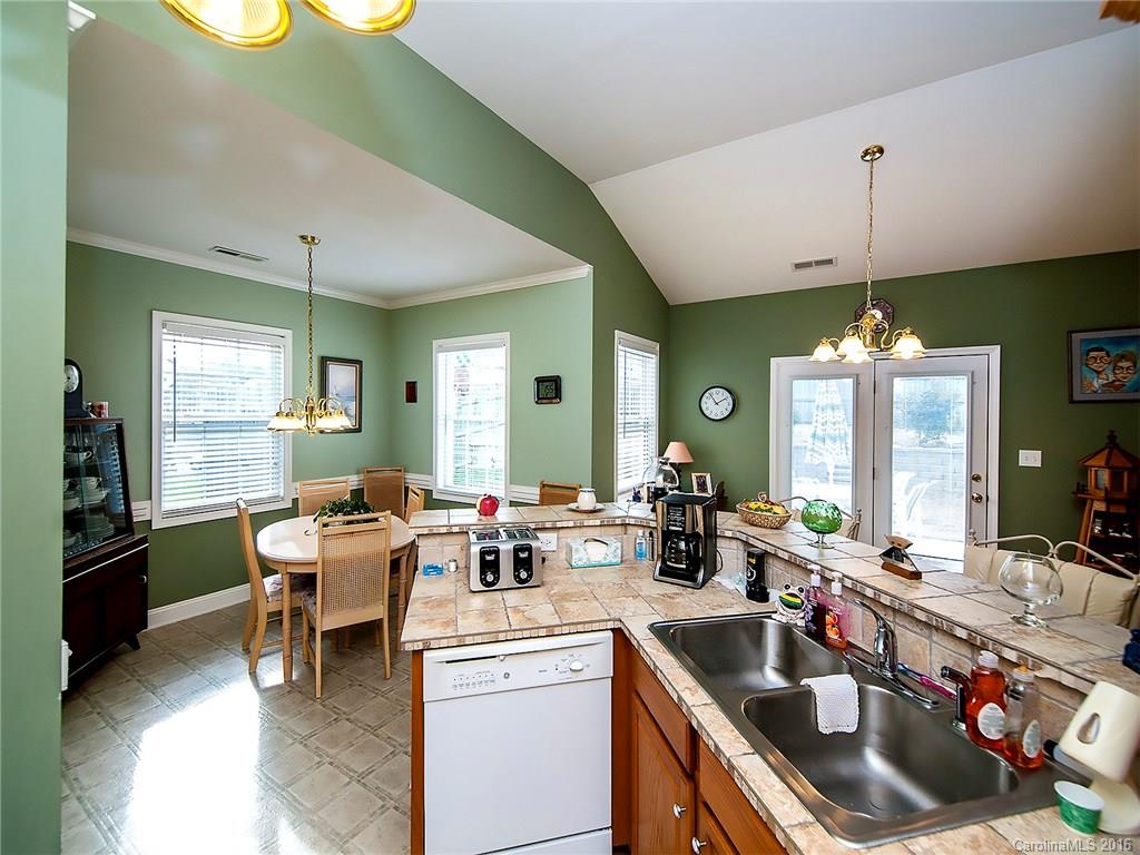 Colonial Village - Residential