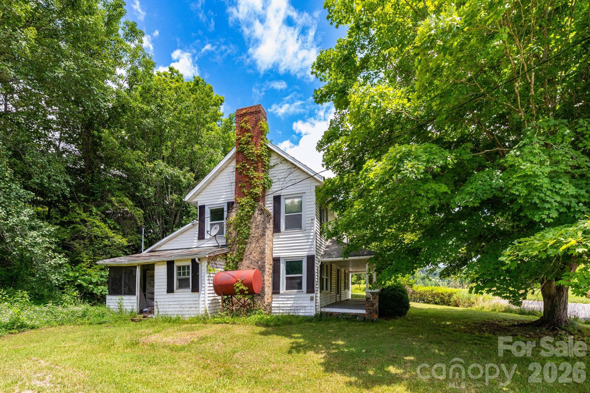 4085 Jacks Creek Road