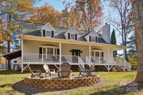 17 Old Gap Creek Road Fairview NC 28730