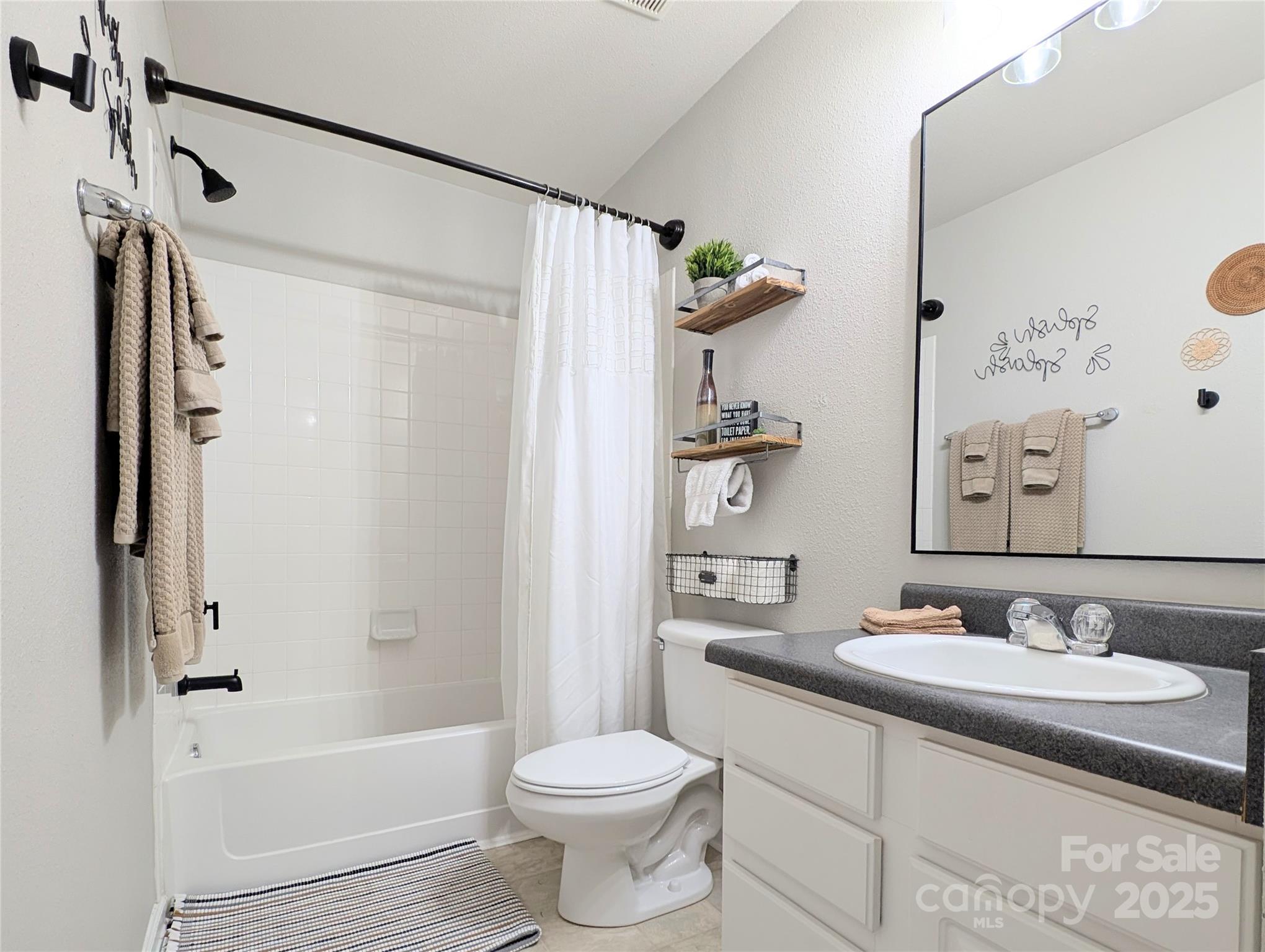 Irish Downs - Residential