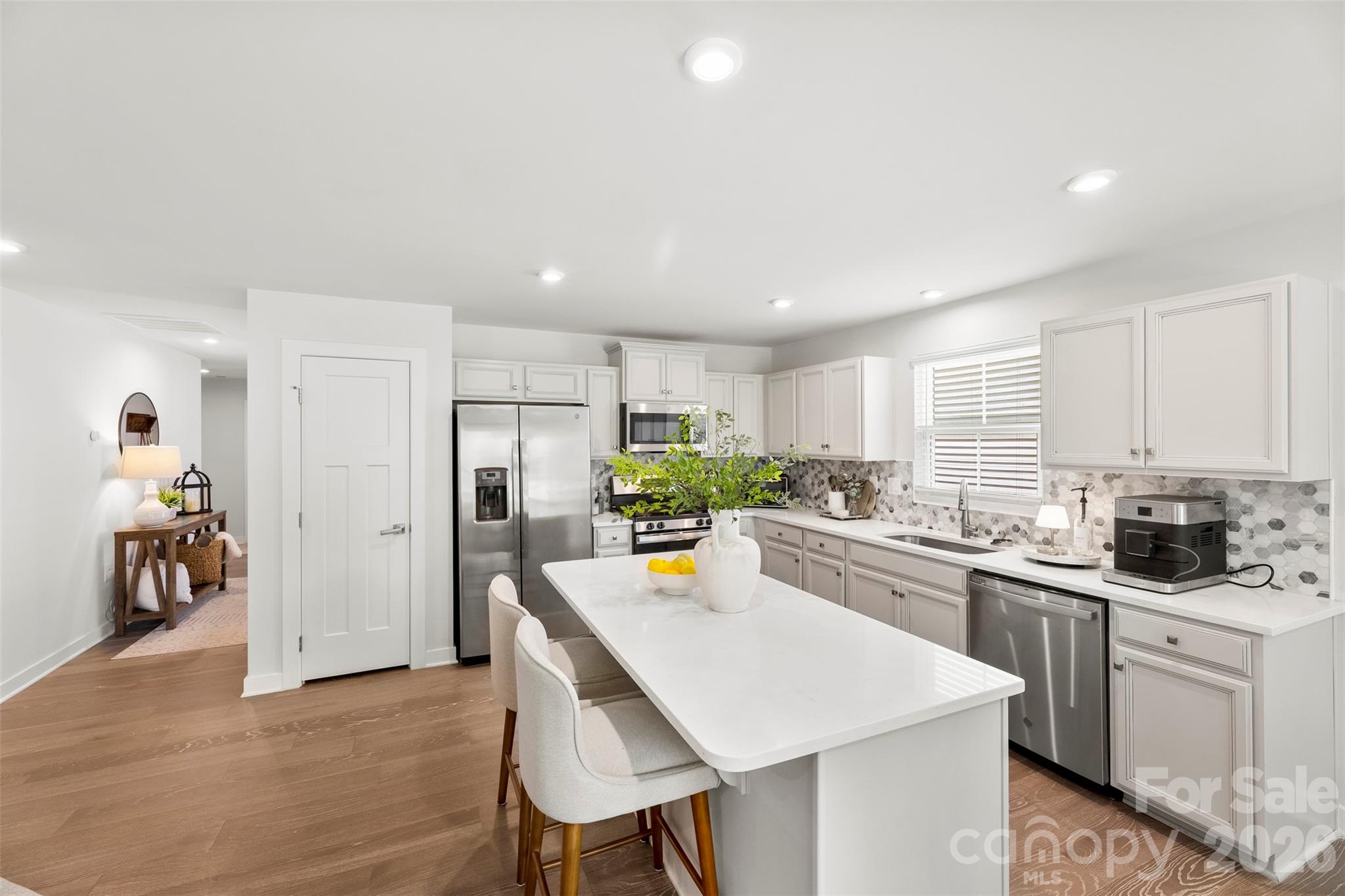 4523 Hunton Dale Road NW