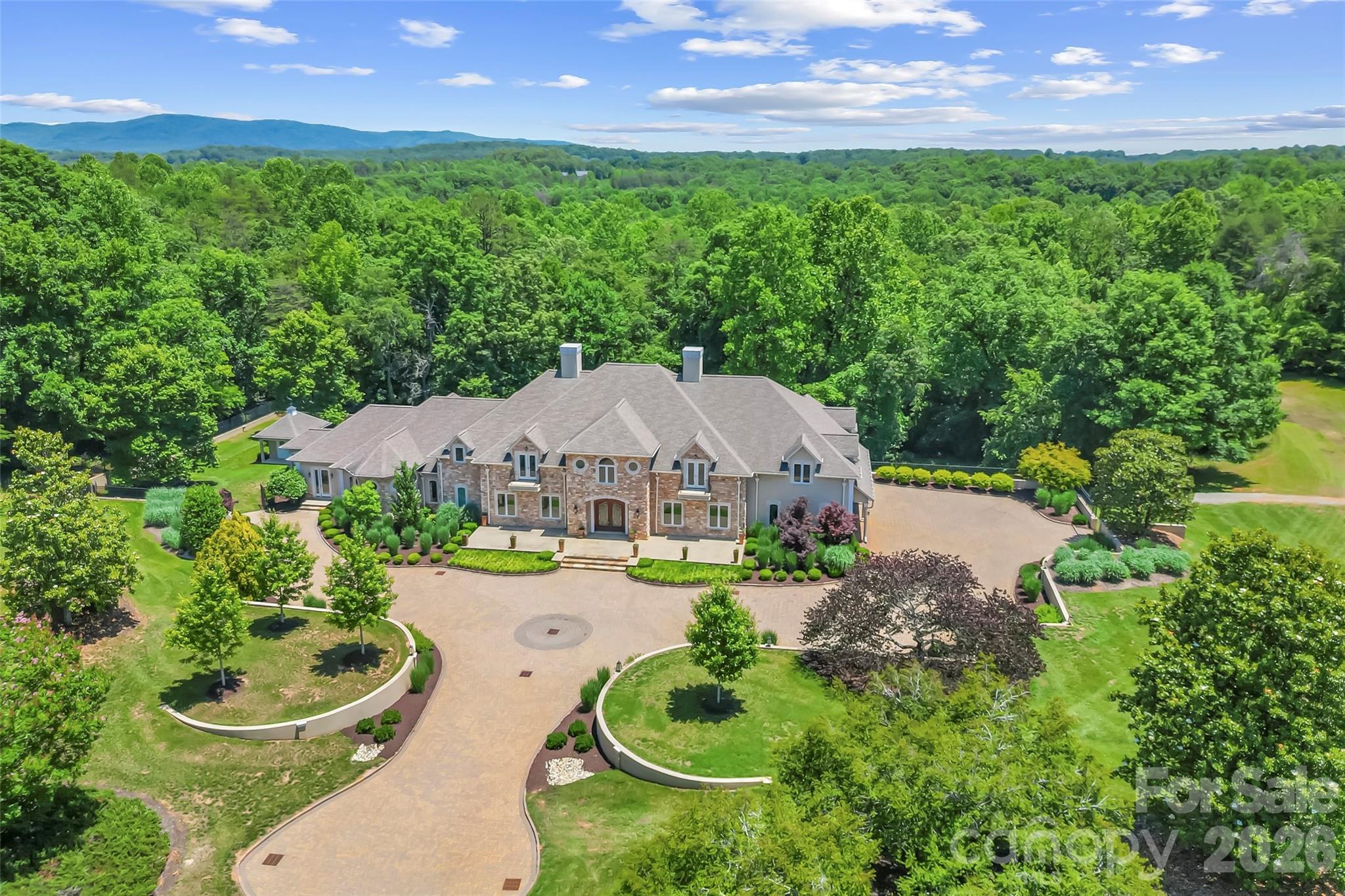 1090 Pearidge Road