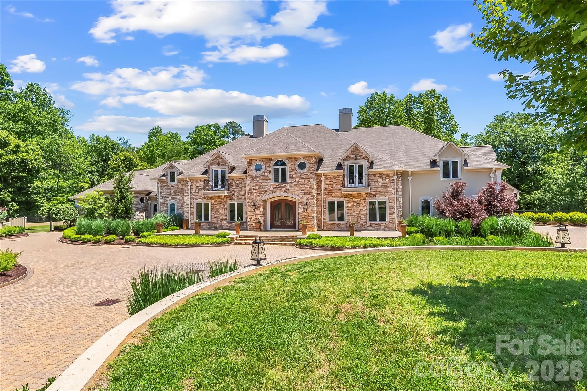 1090 Pearidge Road