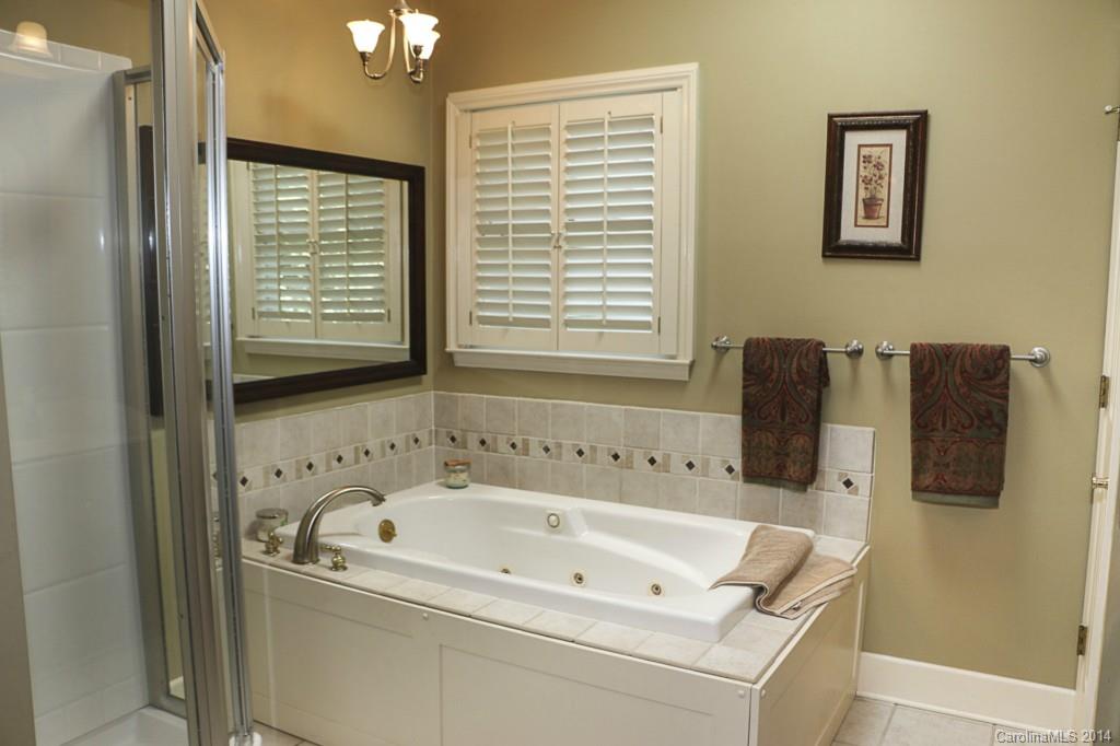 Tega Cay - Residential