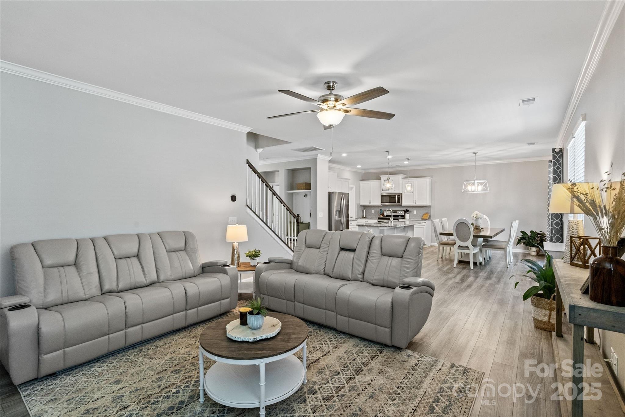 Kings Grove Manor - Residential