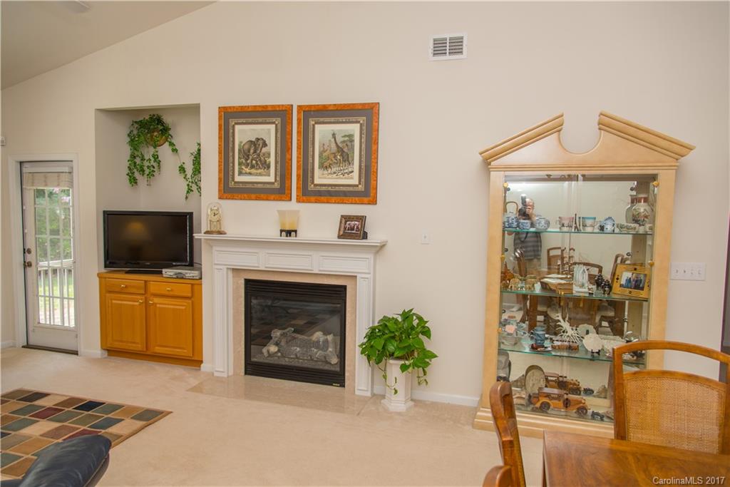 Rocky River Crossing - Residential