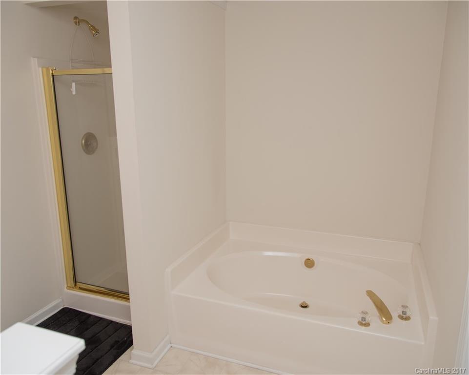 Rocky River Crossing - Residential