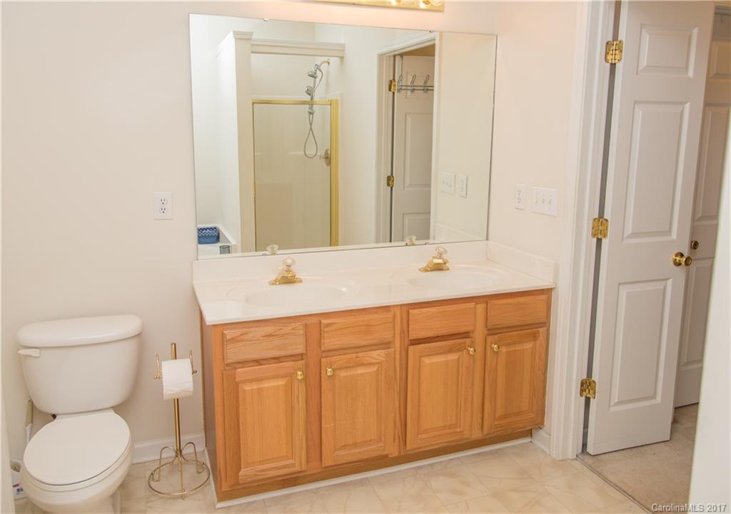 Rocky River Crossing - Residential