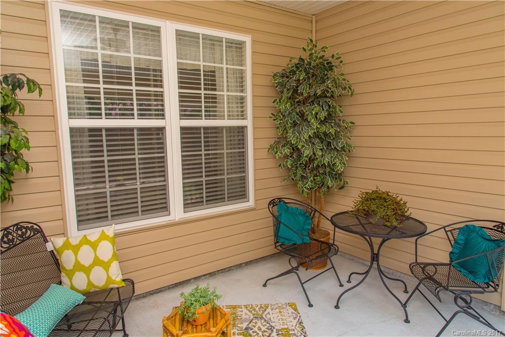 Rocky River Crossing - Residential