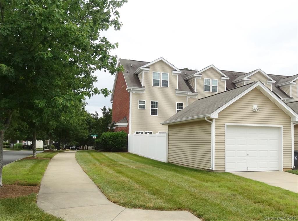 Carrington Ridge - Residential