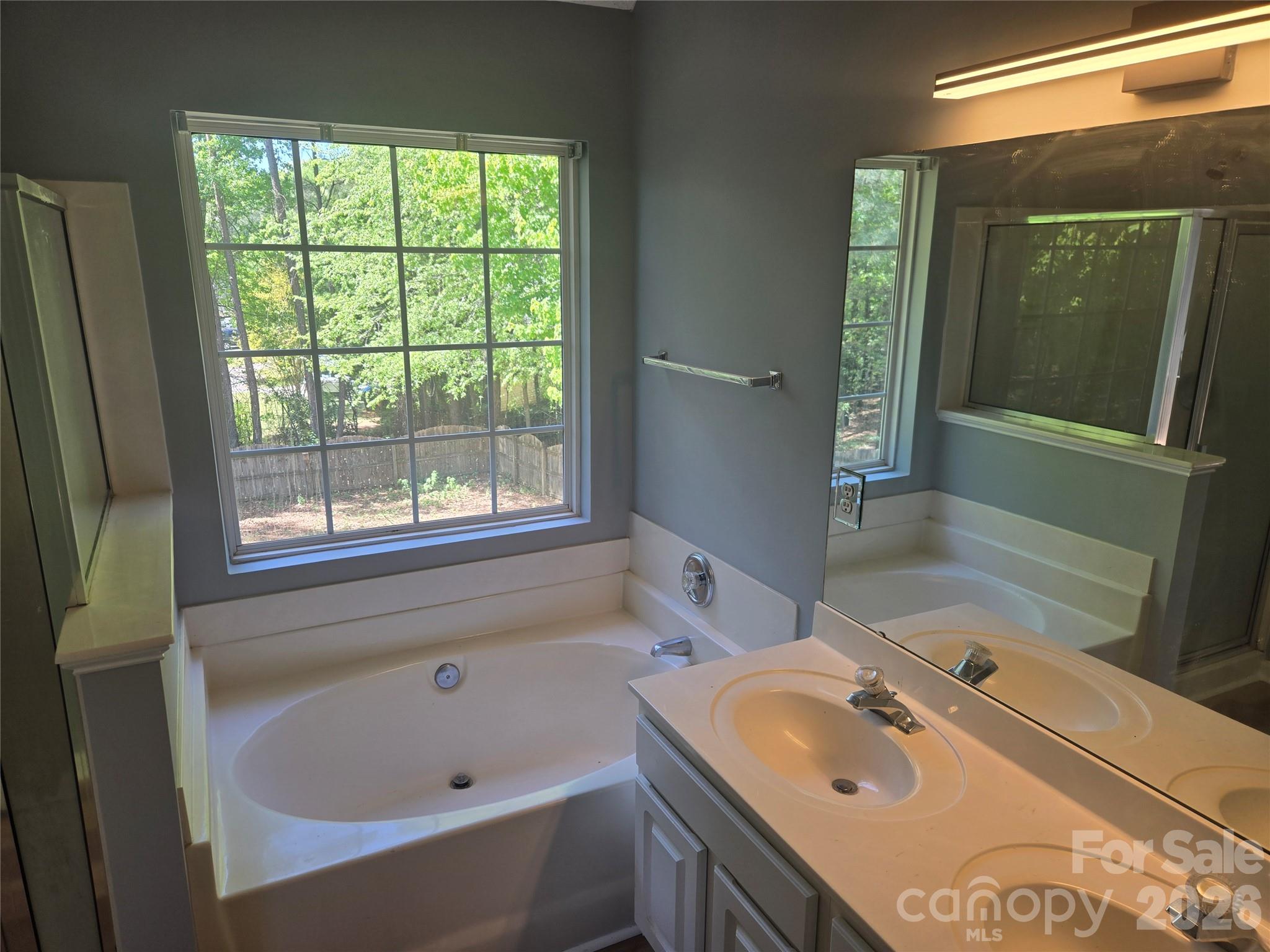 Woodleaf - Residential