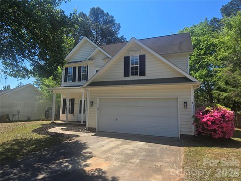 Photo of 9303 Highrock Drive, Waxhaw, NC 28173 (MLS # 4372115)