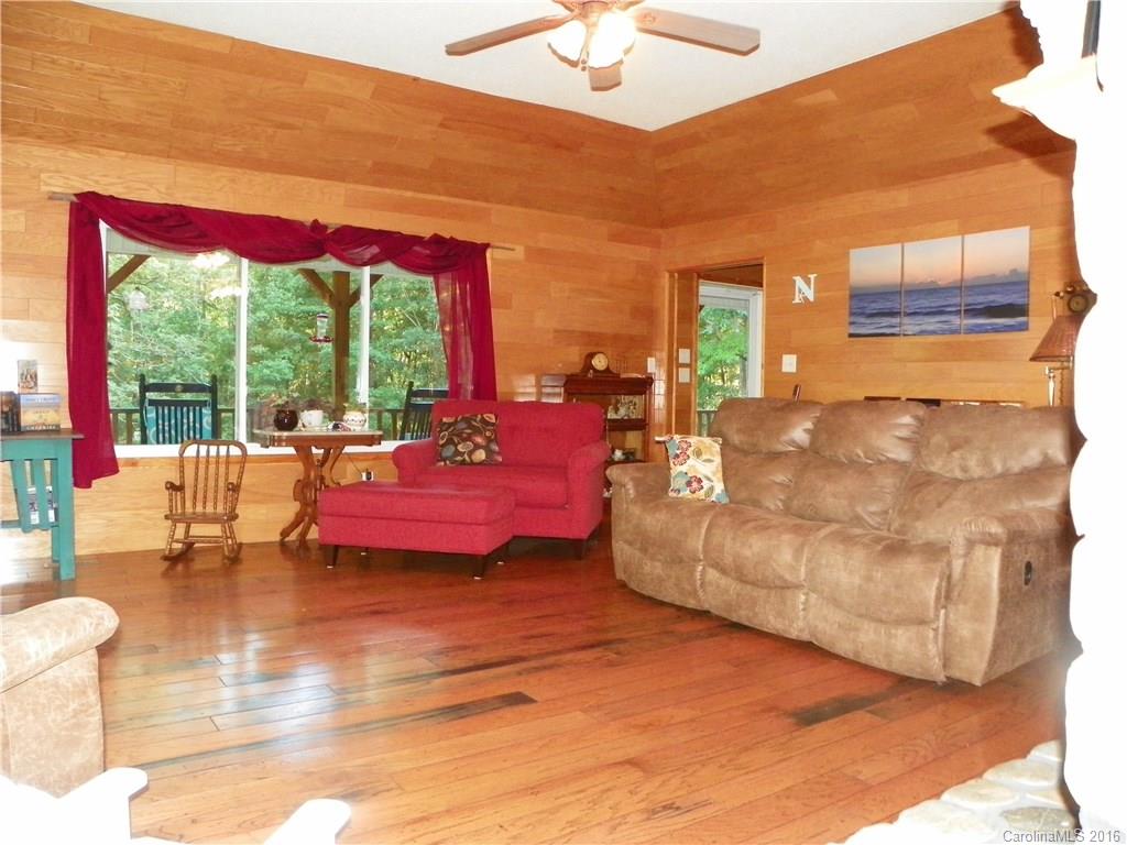 Lesslie Woods - Residential