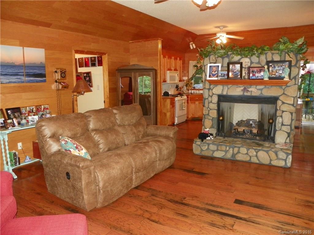 Lesslie Woods - Residential