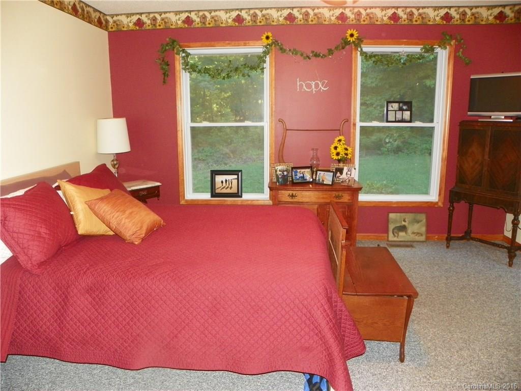 Lesslie Woods - Residential