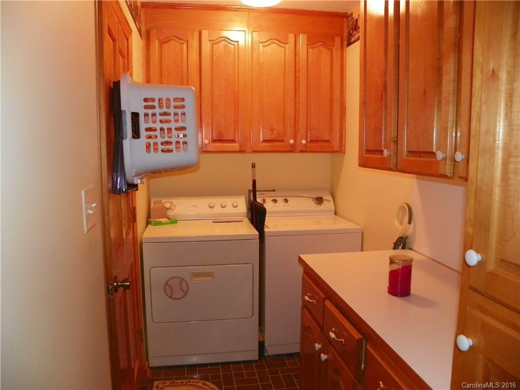 Lesslie Woods - Residential