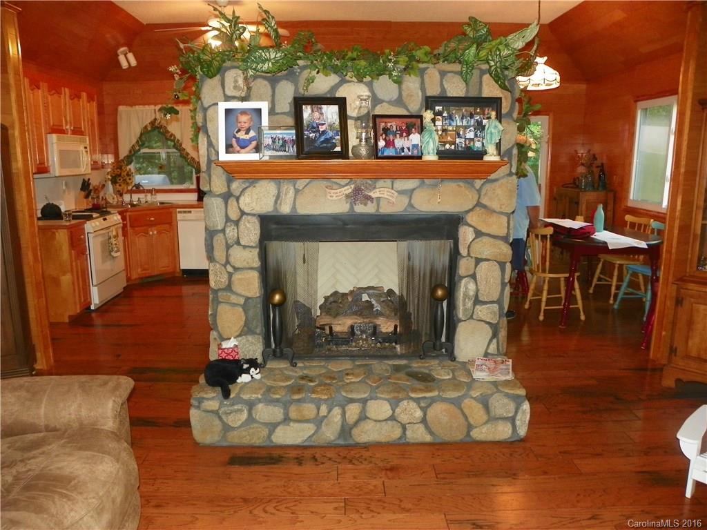 Lesslie Woods - Residential