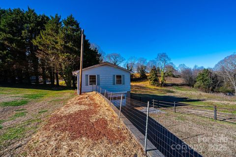 A home in Hickory