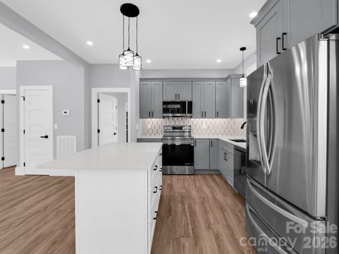 1 Pinnacle View Road Asheville NC 28803