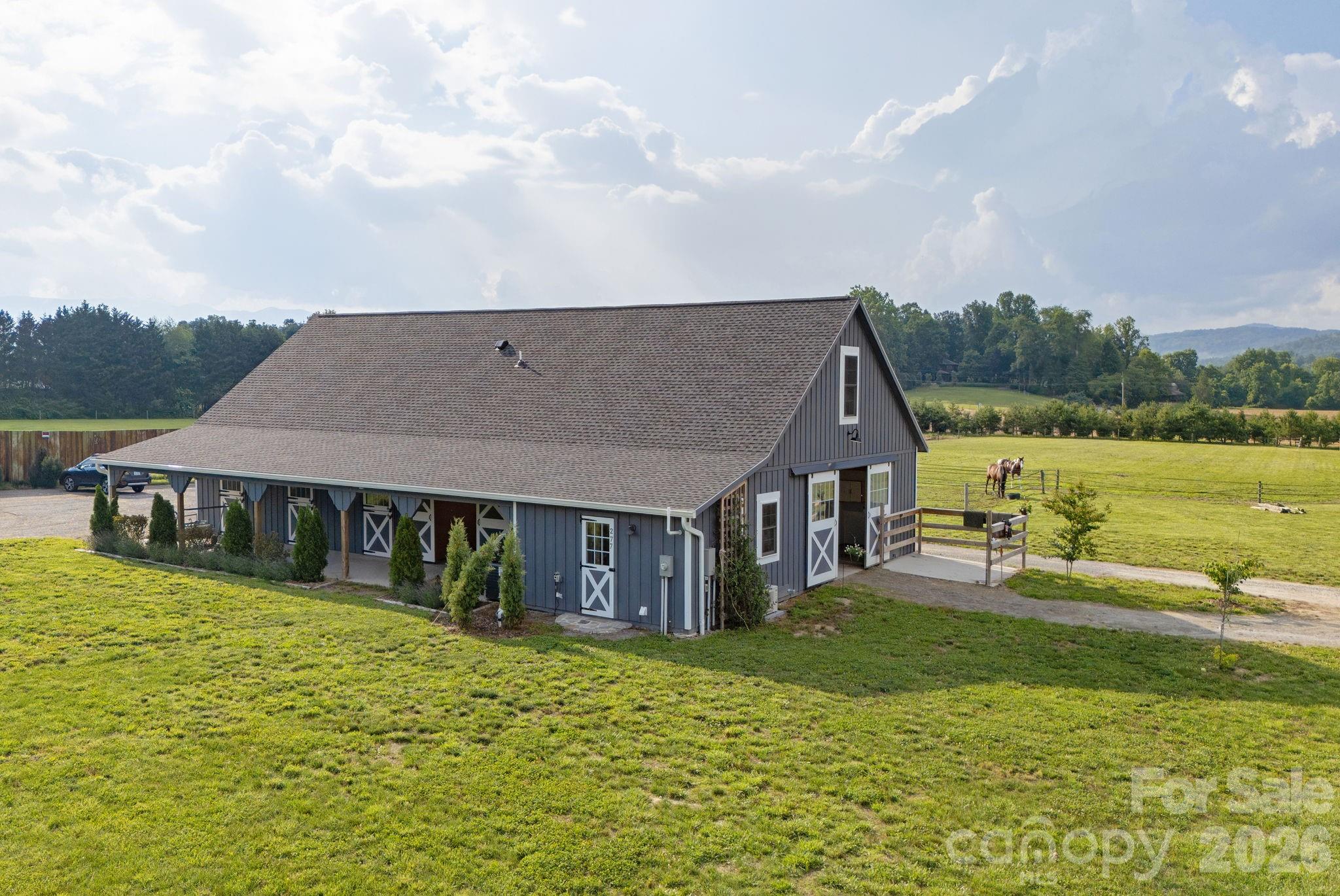 261 & 277 Bent River Farm Road