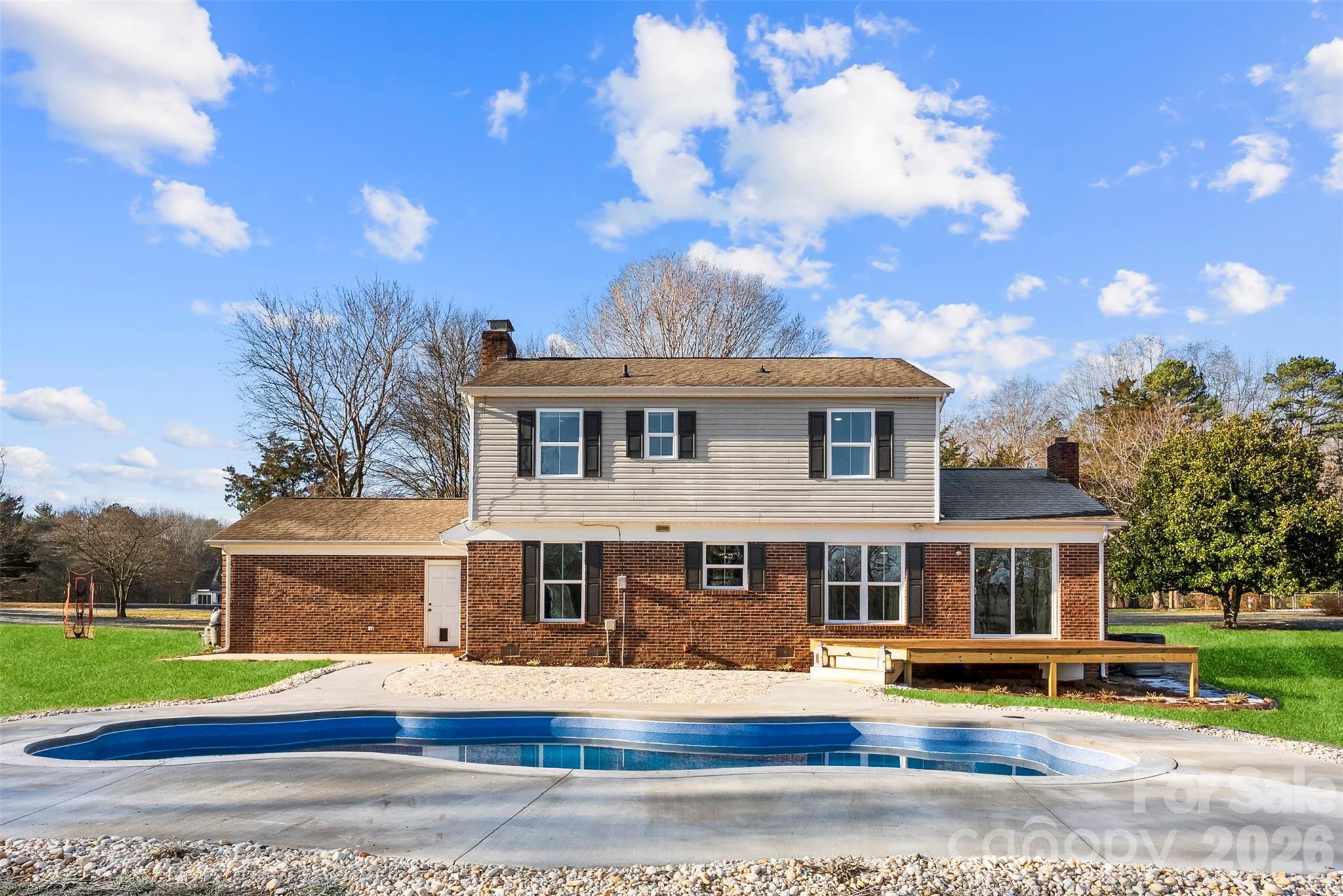 Shadow Lake - Residential