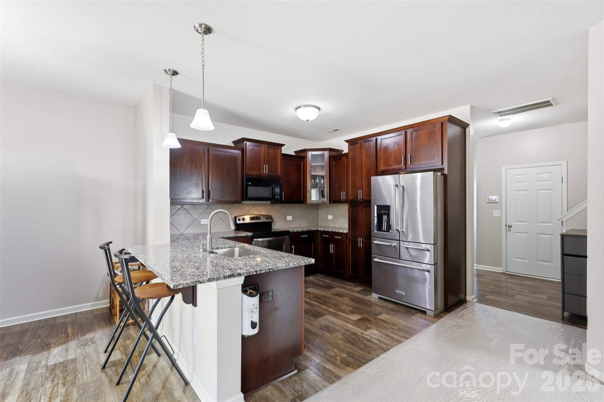 7017 Whitewater Loop