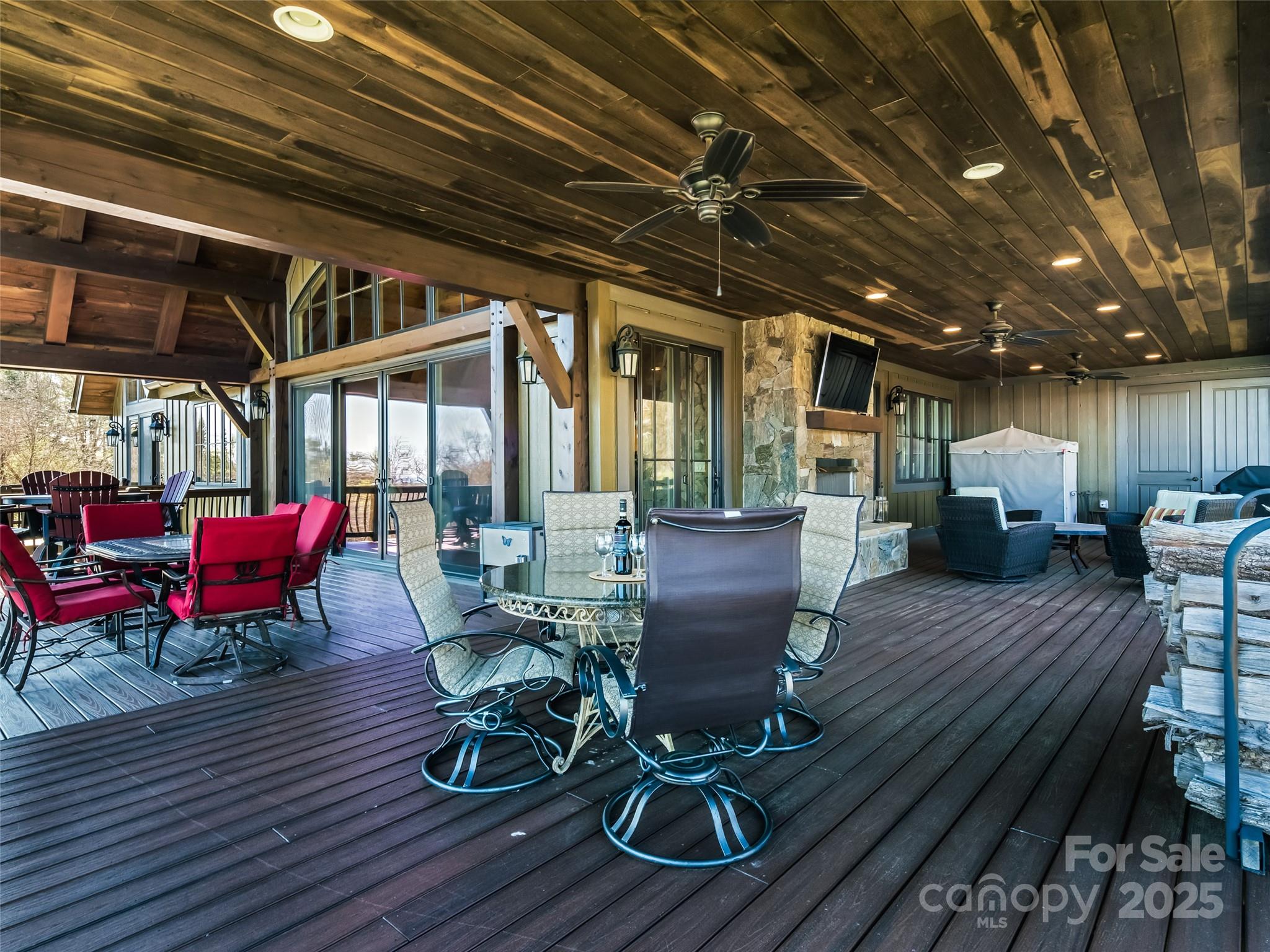 Grand Highlands at Bearwallow - Residential