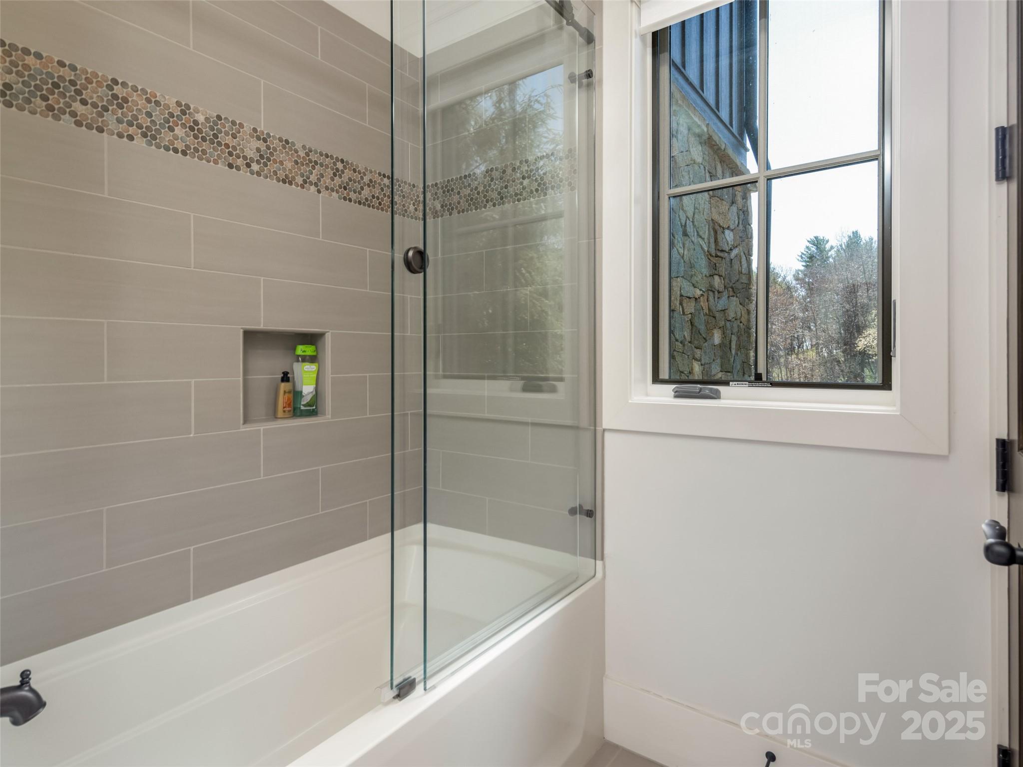 Grand Highlands at Bearwallow - Residential