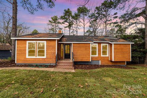 A home in Tega Cay