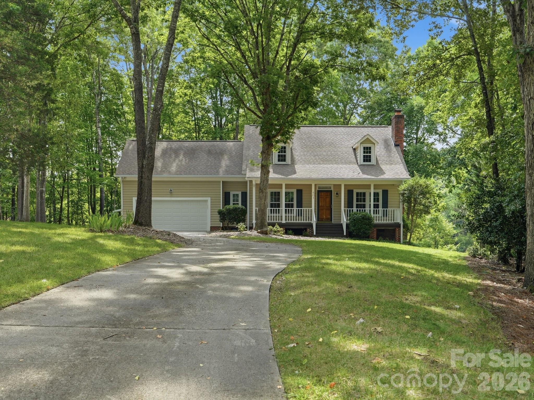 401 Brenwyck Court, Matthews, NC, 28105