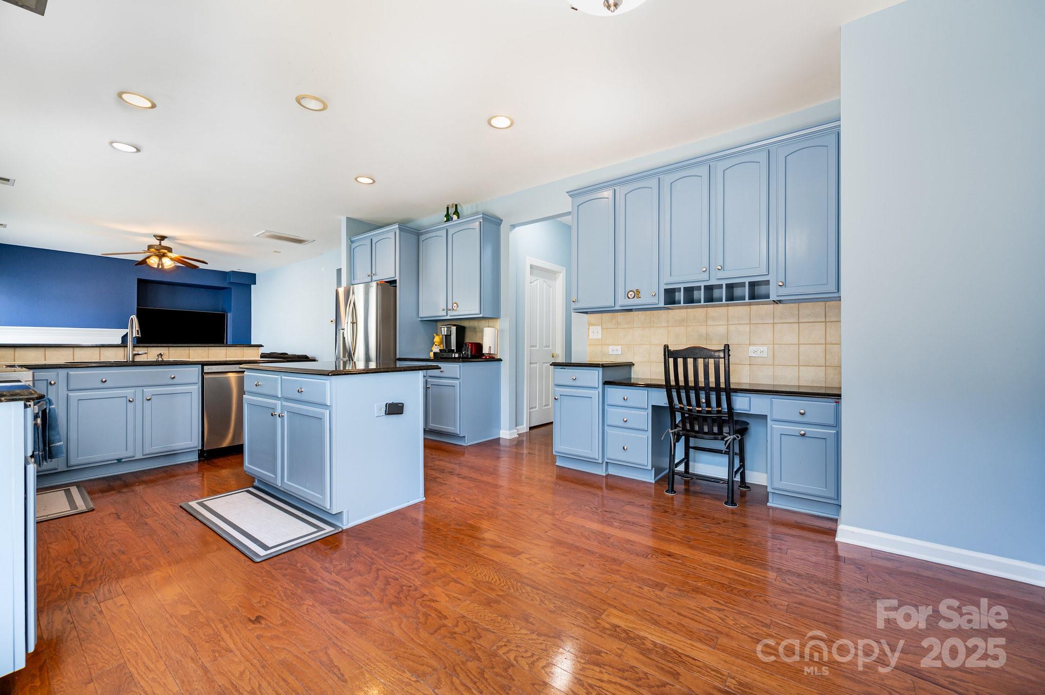 5008 Rosewater Lane