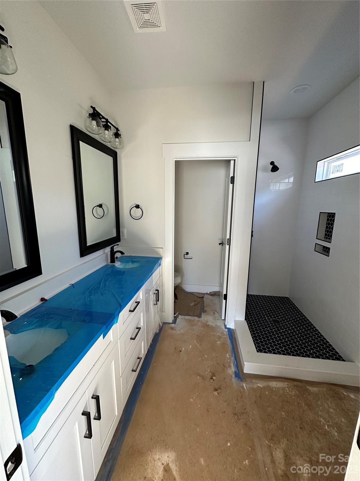 CEDAR GROVE - Residential