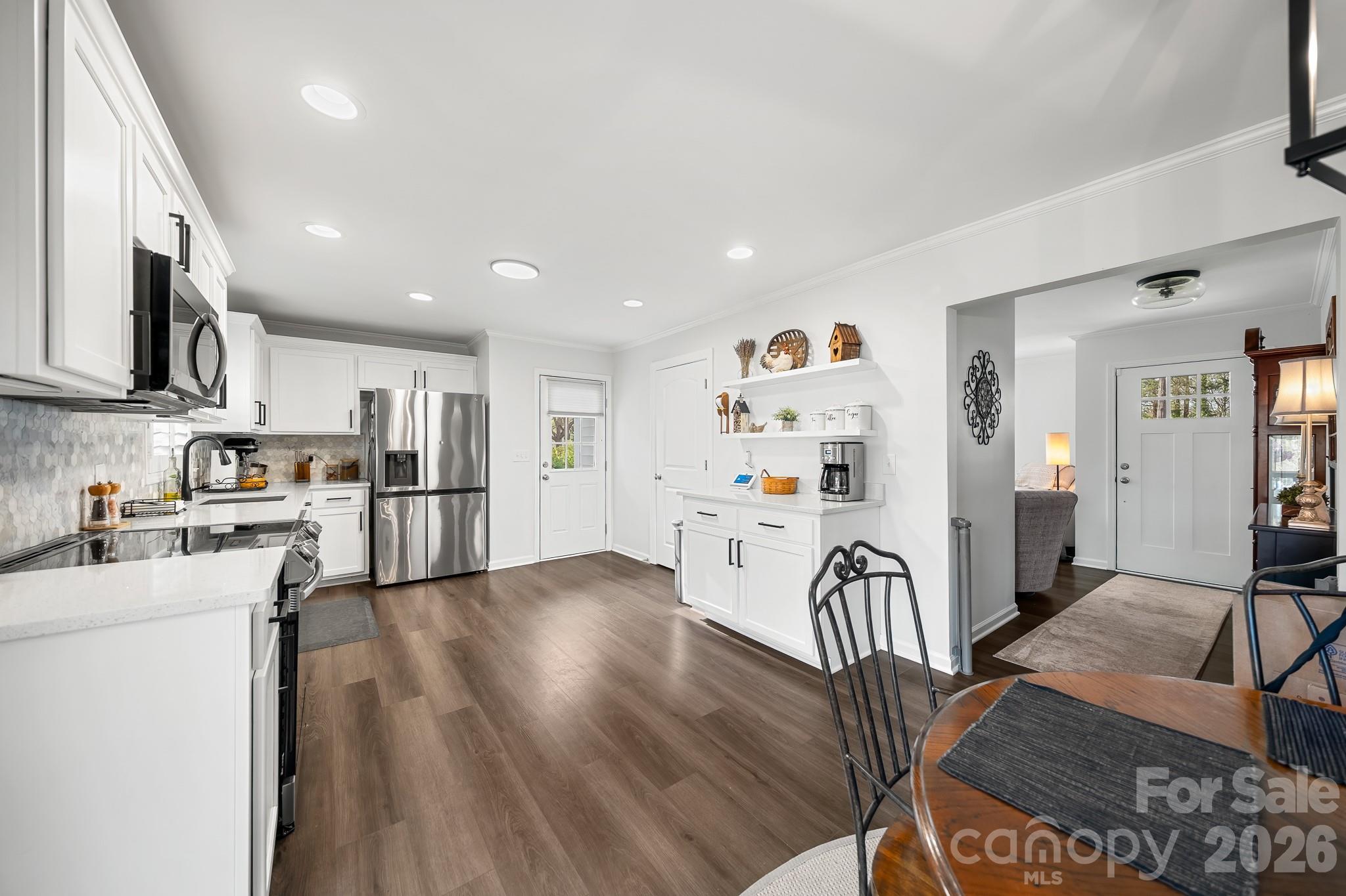 Lincoln Estates - Residential