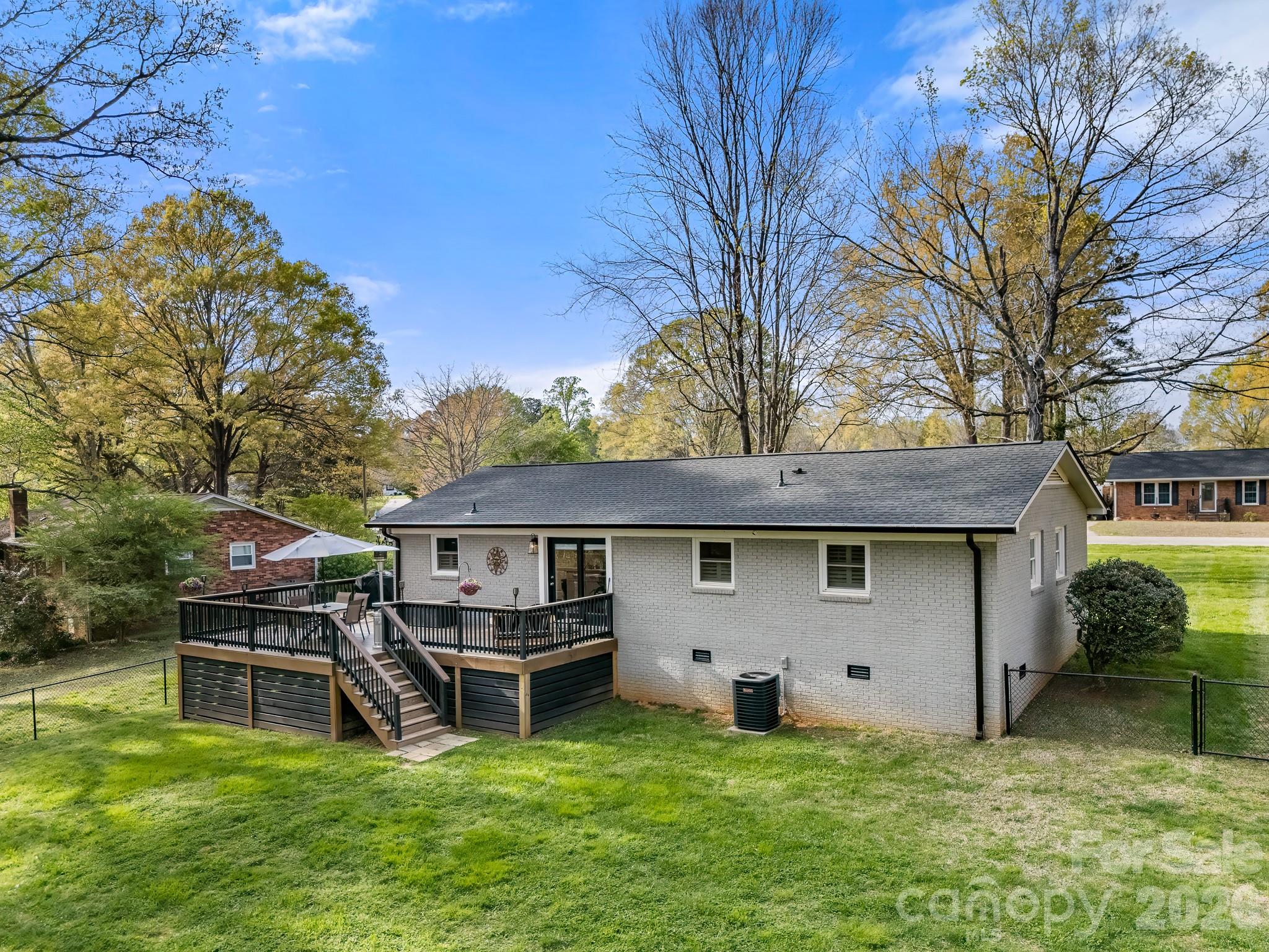 Lincoln Estates - Residential