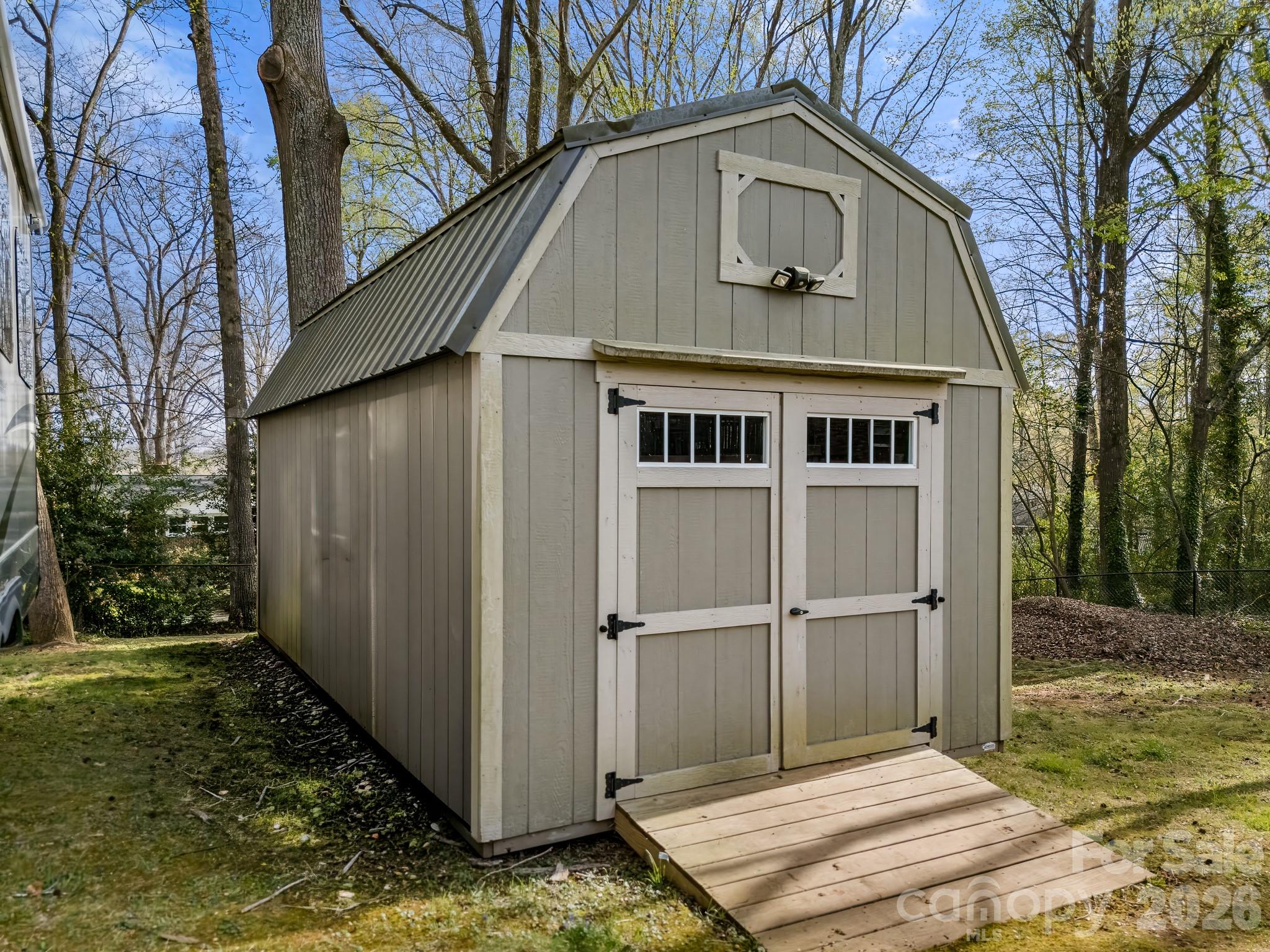 Lincoln Estates - Residential