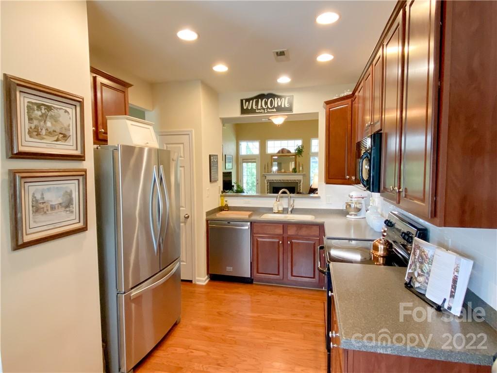 Moss Creek Village - Residential