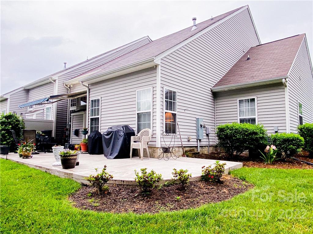 Moss Creek Village - Residential