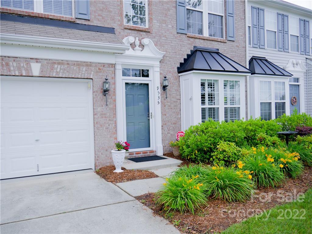 Moss Creek Village - Residential