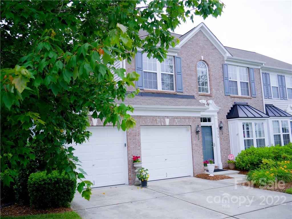 Moss Creek Village - Residential