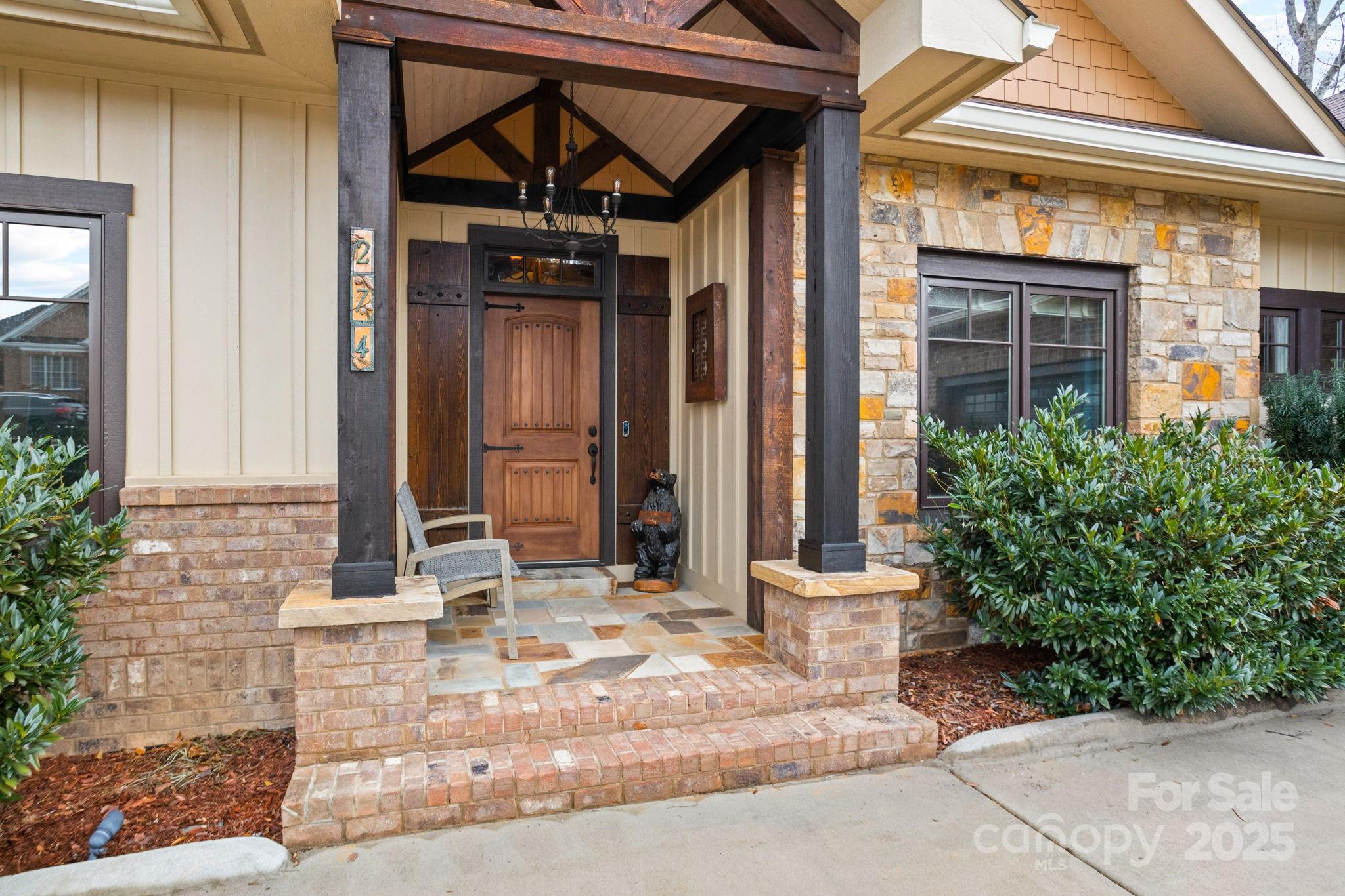 274 Majestic View Court