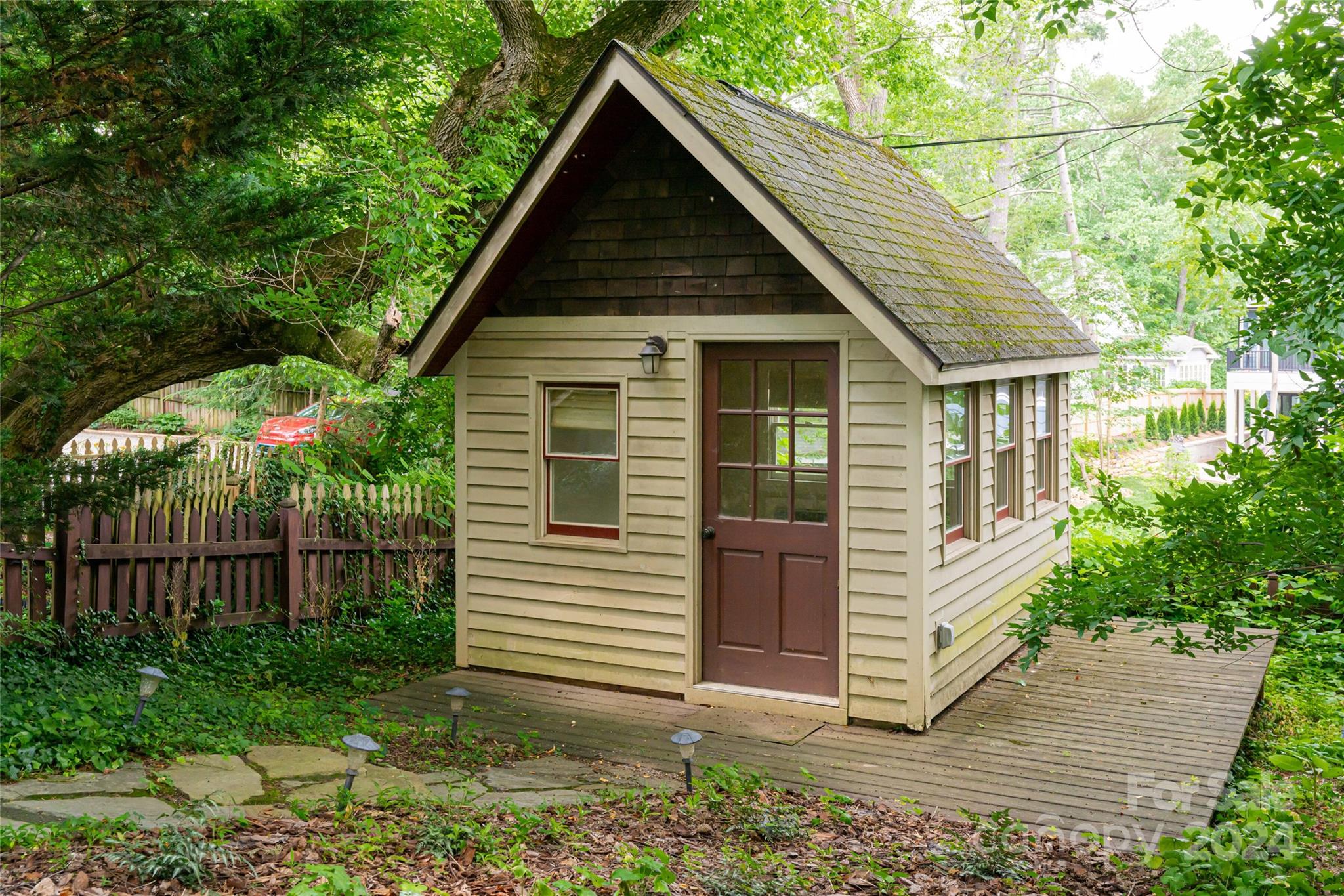 Montford - Residential