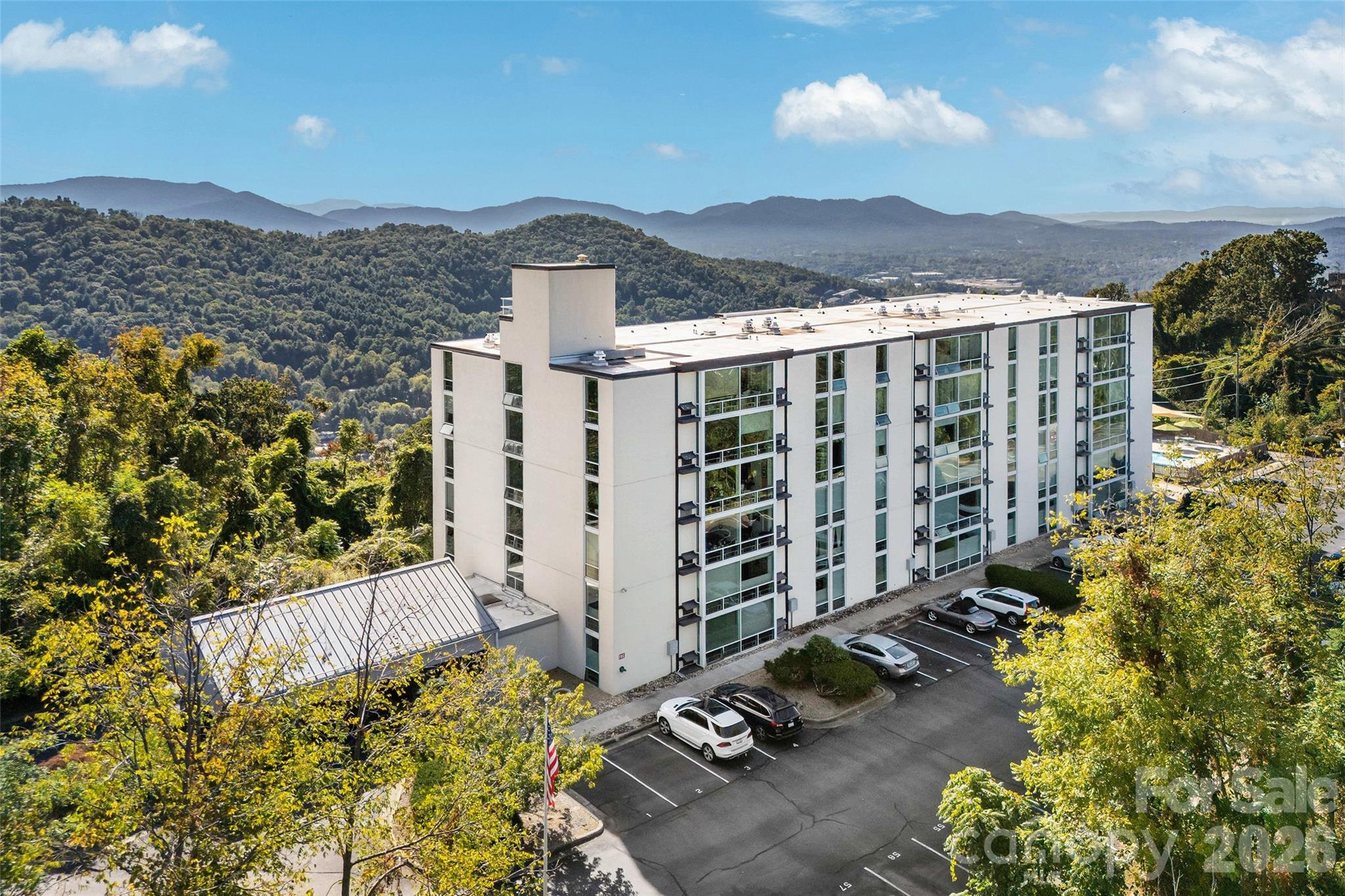647 Town Mountain Road 407