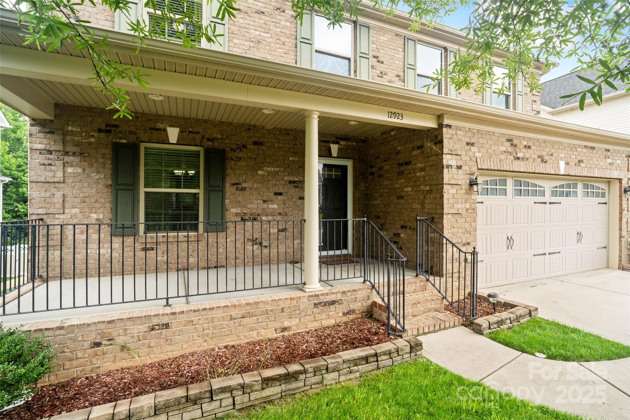 12923 Plumleaf Drive