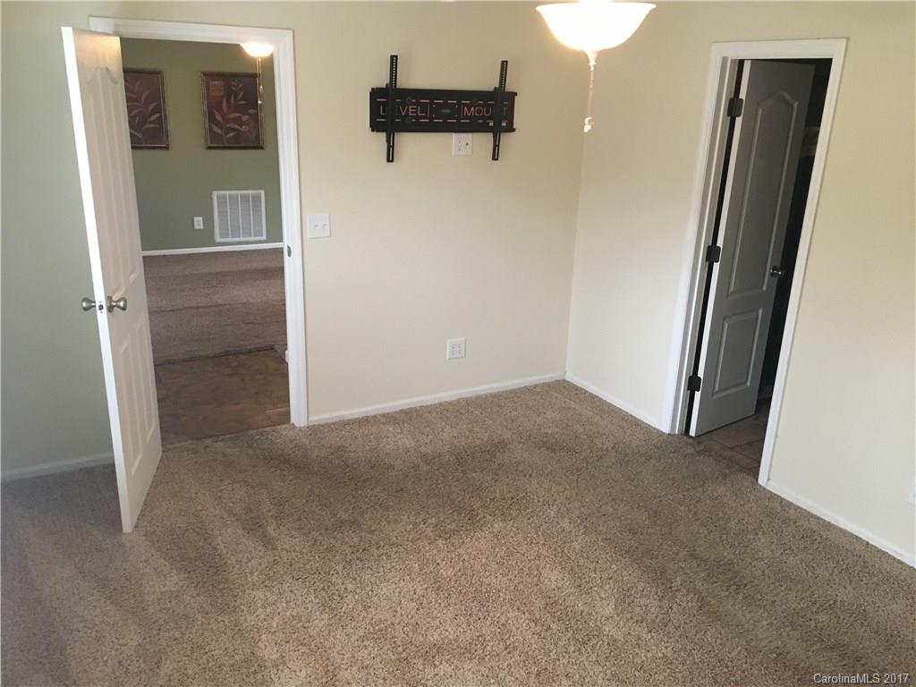 Kings Grant - Residential