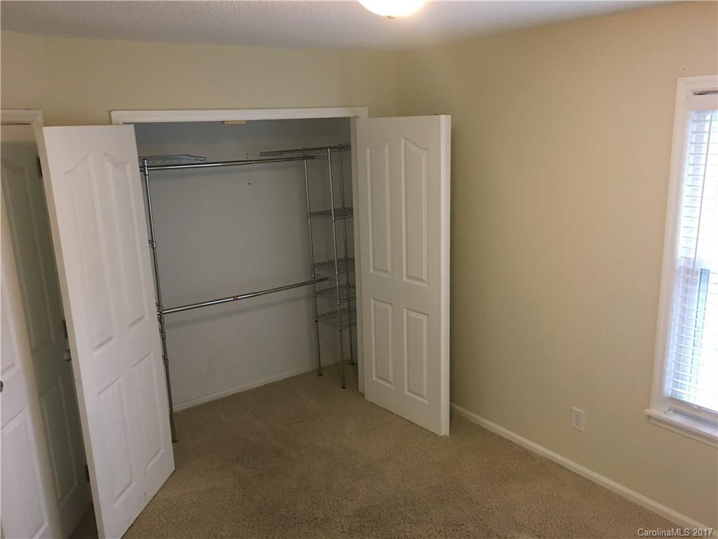 Kings Grant - Residential